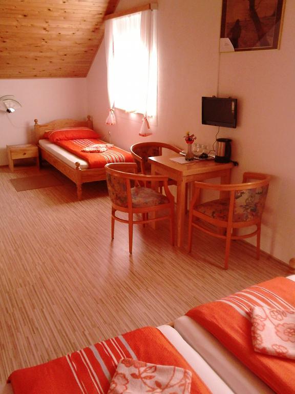 Rooms Josip Korenica Room photo