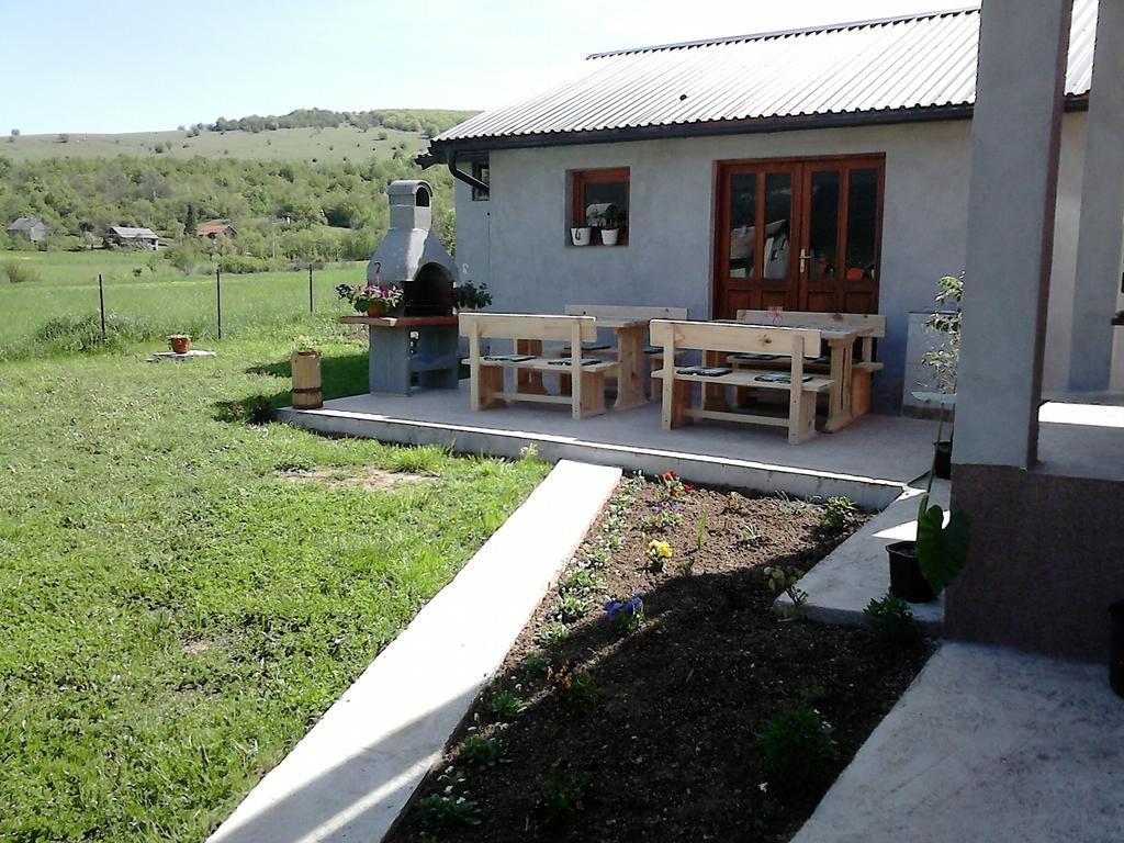 Rooms Josip Korenica Exterior photo