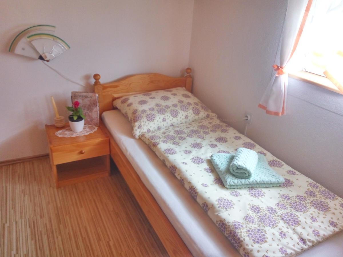 Rooms Josip Korenica Exterior photo