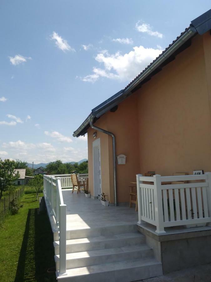 Rooms Josip Korenica Exterior photo