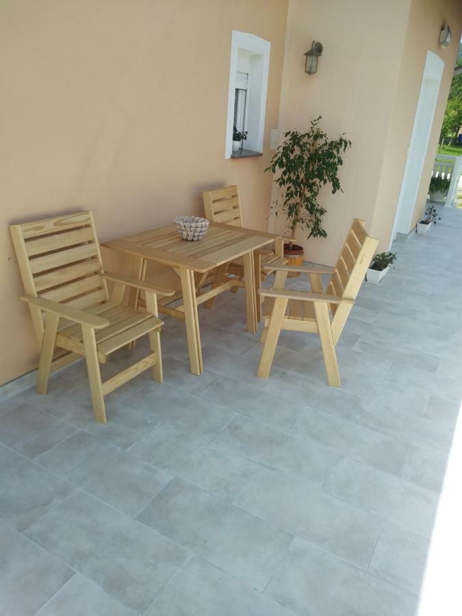 Rooms Josip Korenica Exterior photo